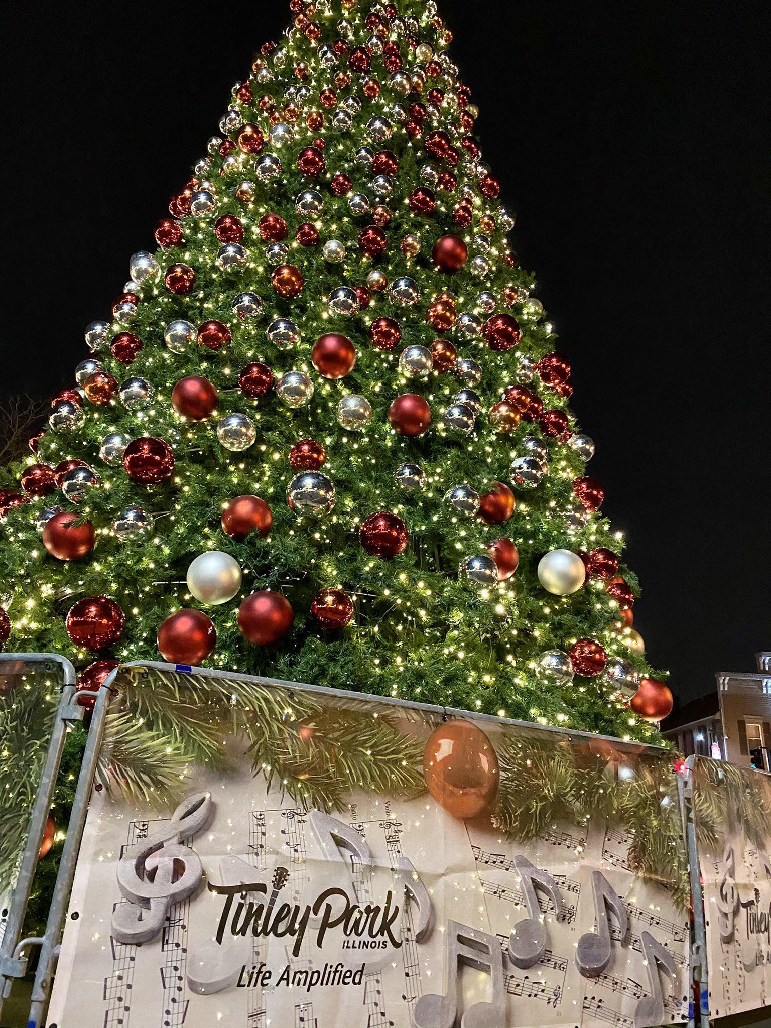 2020 Christmas in Tinley Park — Coronavirus Chronicles