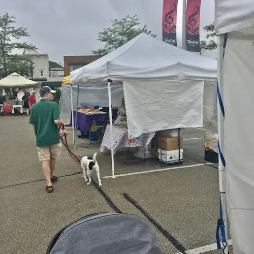 Tinley Park Dad and Dog at Tinley Park Farmers Market