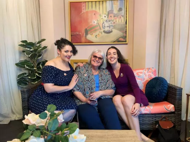 Golden Girls Kitchen - Living Room Group Photo